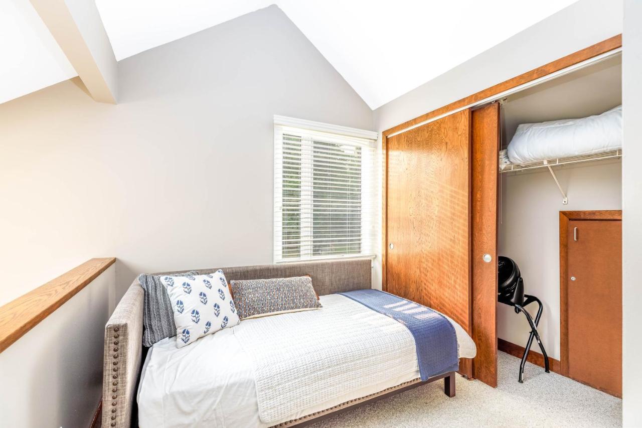 Summer Specials! Cozy King Beds, Pool Access, Galena Territory Amenities, Fireplace, Great Location In Galena Territory On Lake 加利纳 外观 照片